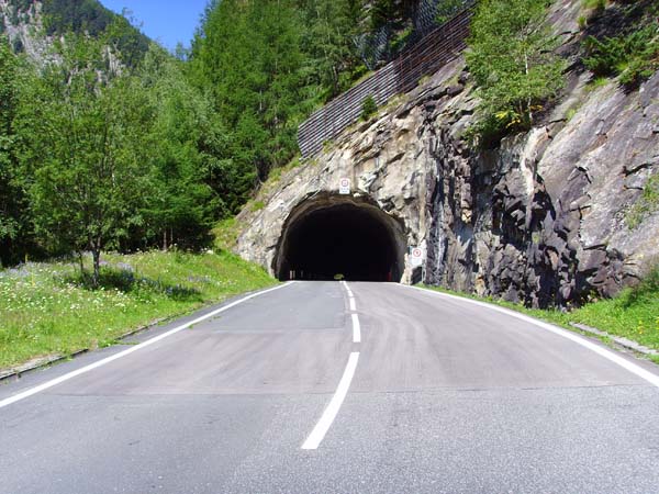 11 - Blauer-Tumpf-Tunnel